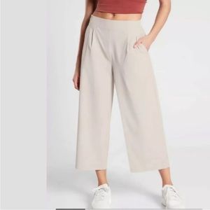 Athleta Brooklyn Wide Leg Cropped Pant Abalone Gray Cream 14